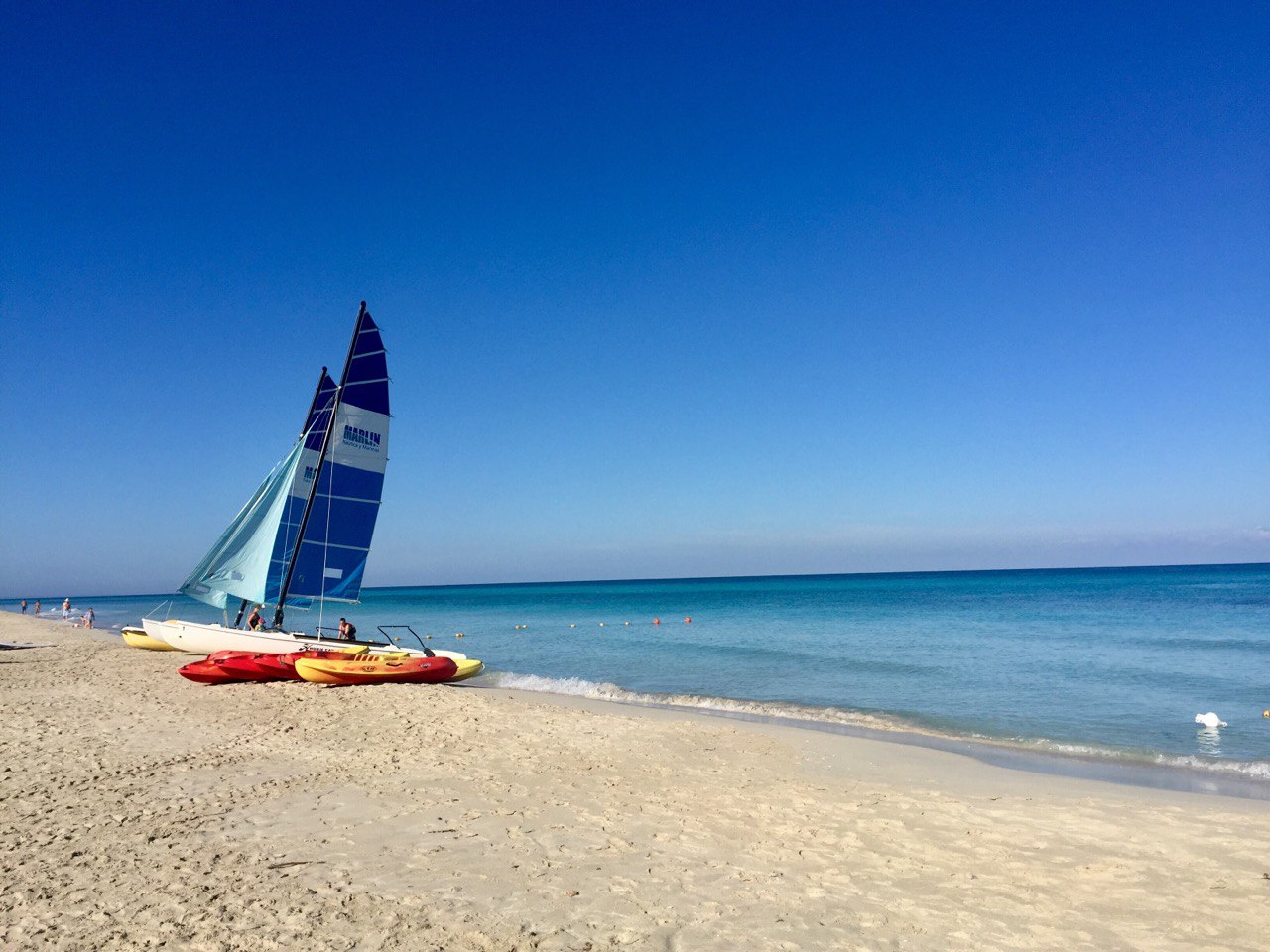 Condor: ПОЛЕТЫ НА КУБУ