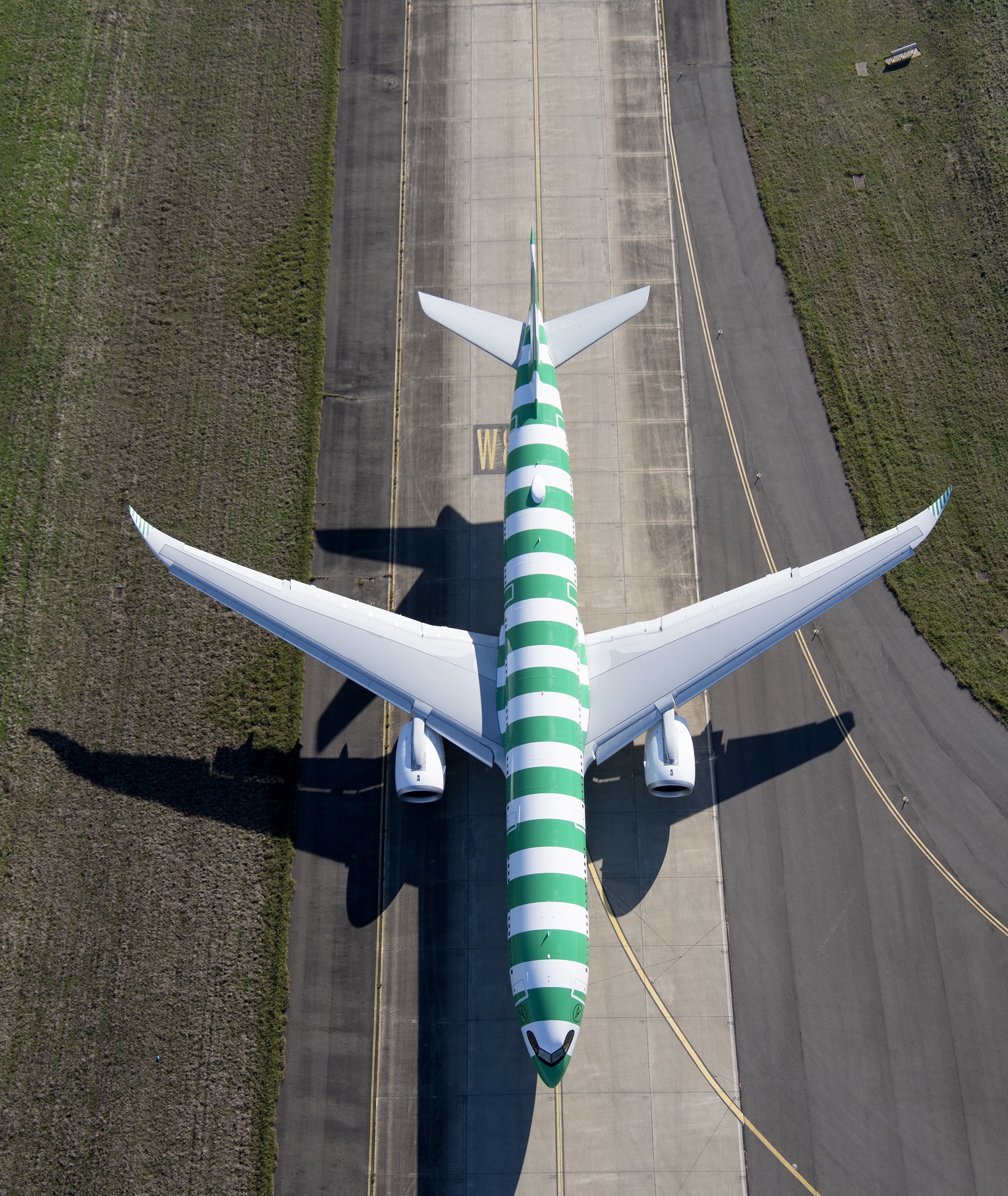 Condor: Новые рейсы в Таиланд и Дубай